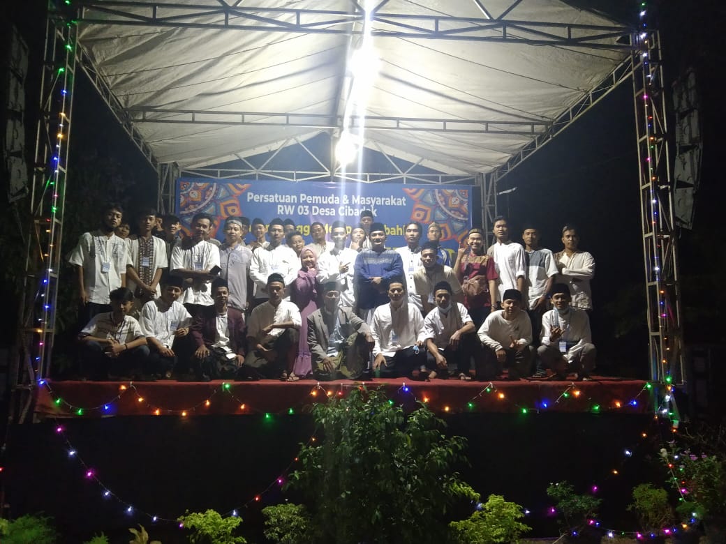 Sukses Menggelar Tabligh Akbar, Pemuda RW 03, Desa Cibadak Mendapat Banyak Apresiasi