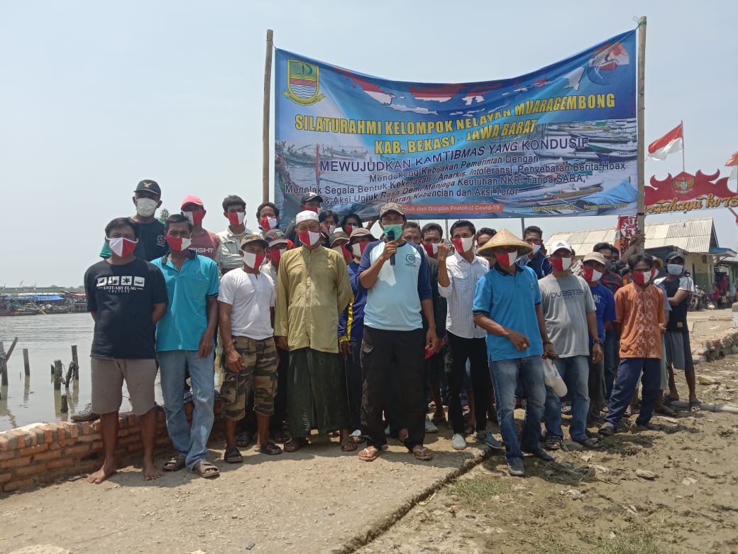 Kelompok Nelayan Pantai Muara Gembong Lakukan Deklarasi Kebangsaan
