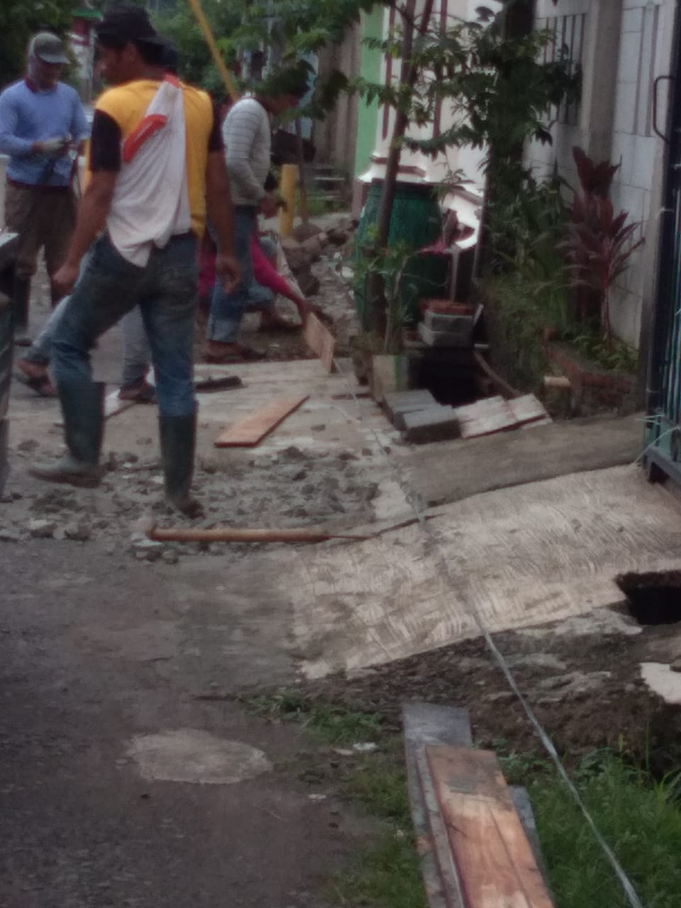 Pengecoran Jalan di Kabupaten Bekasi Diduga di Bandrol 100 rb Per KK