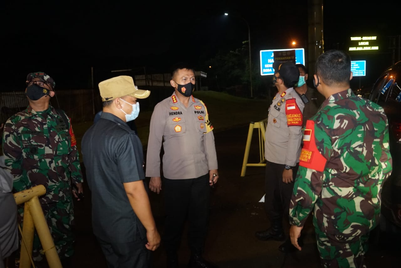 Taati Disiplin Kesehatan Di Masa Pandemi Covid 19, Warga Kab Bekasi Tidak Rayakan Malam Tahun Baru Di Jalan