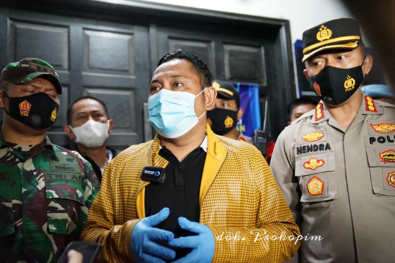 Di Bekasi 18 Diskotik Dan Tempat Hiburan Malam Di Segel Petugas