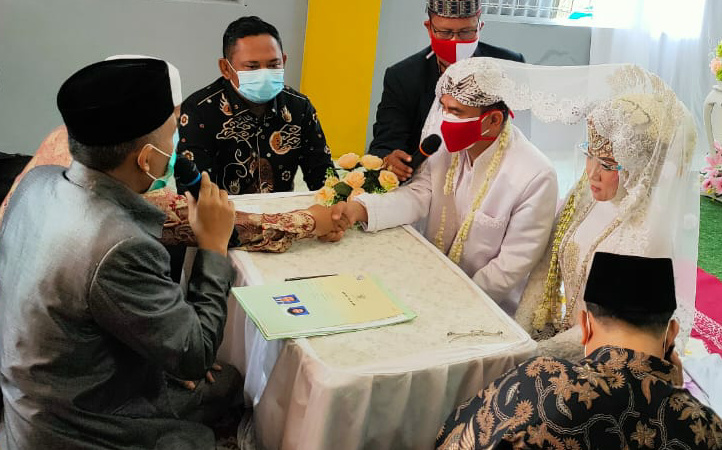 Bupati Bekasi dan Kepala Desa Telaga Murni Jadi Saksi Nikah Ketua SMSI Bekasi Raya