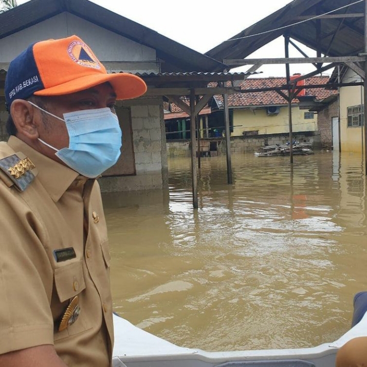 Bupati Bekasi Minta Jajarannya Gerak Cepat Tangani Korban Banjir