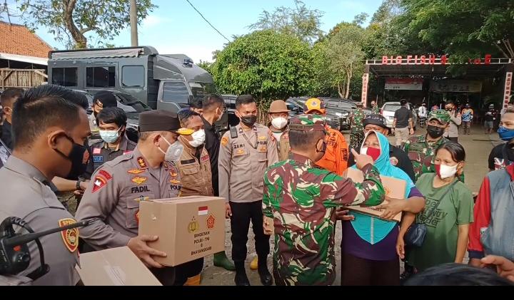 Kapolda Metro Jaya Tinjau Langsung Lokasi Jebolnya Kali Citarum