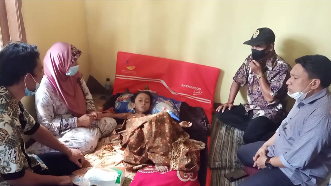 Ketua DPRD Kabupaten Bekasi Dorong IDI Tangani Bocah Korban Luka Bakar