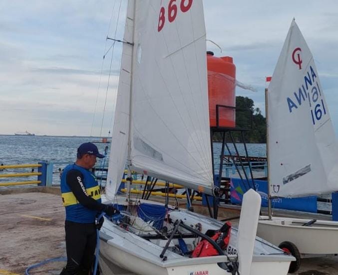 Atlet Layar Jabar Unggul di Babak Penyisihan