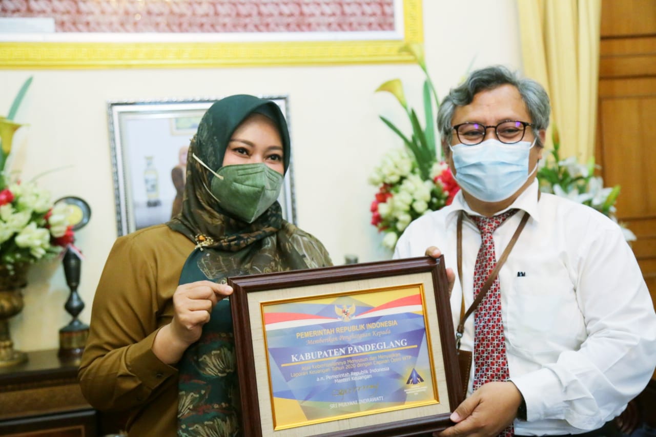 Kemenkeu Berikan Penghargaan Kepada Pemkab Pandeglang, Ini Alasannya