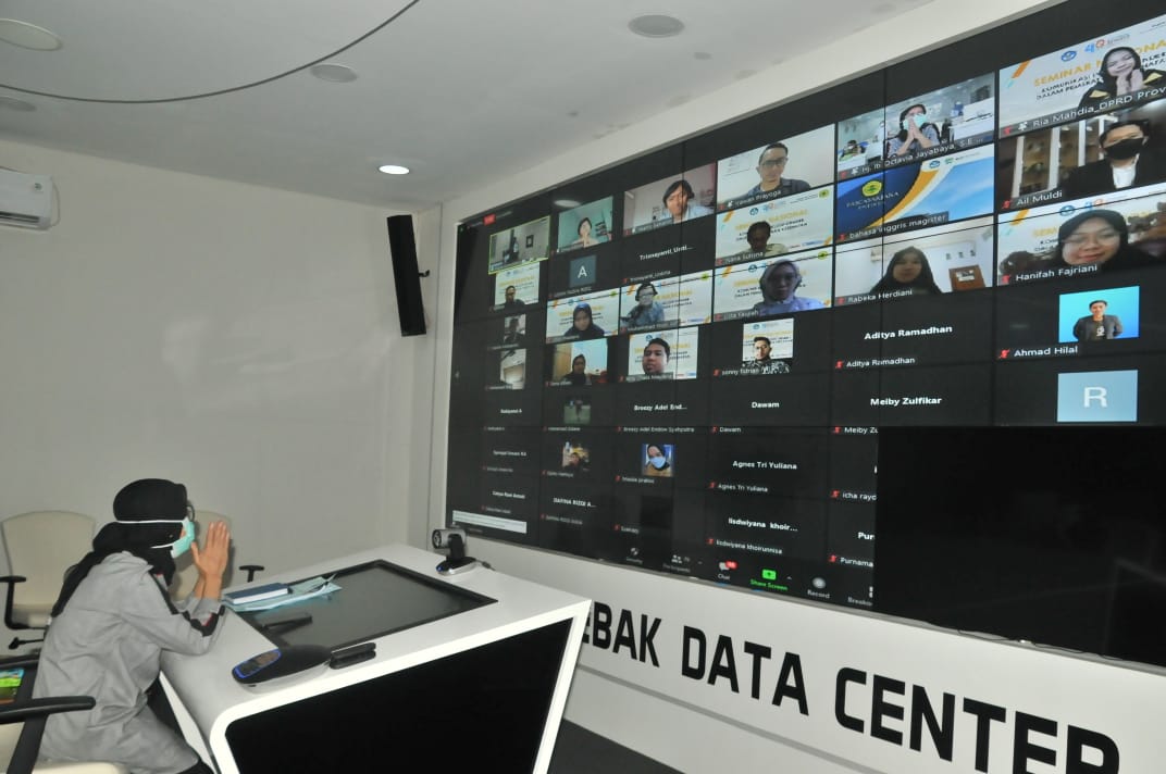 Isi Seminar, Bupati Lebak Ajak Perempuan Untuk Berdaya Saing