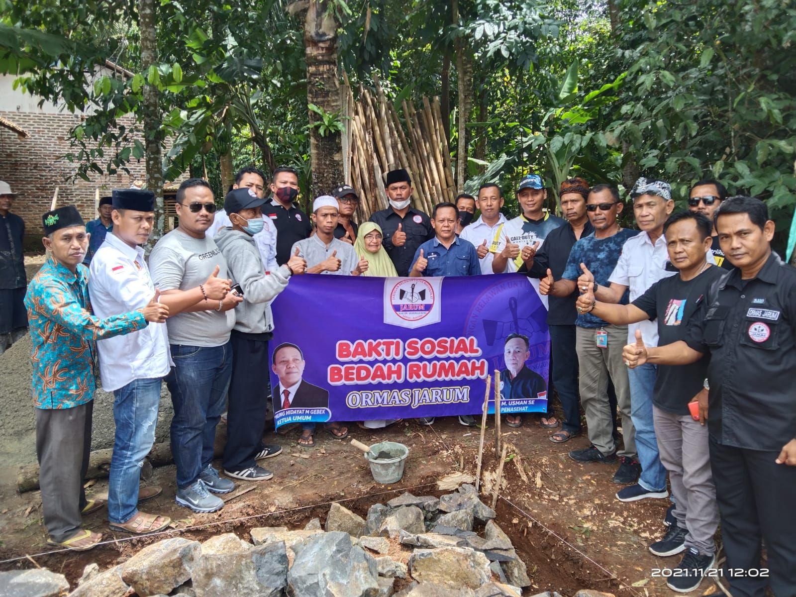 Alhamdulillah, Ormas Jarum Bantu Bangun Rumah Nenek Sebatang Kara