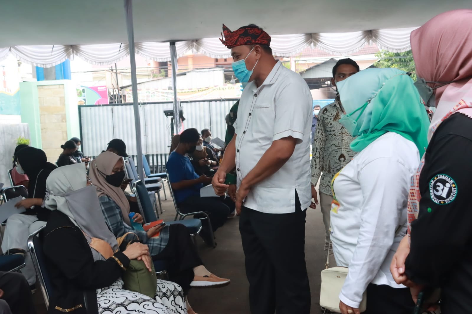 Wakil Wali Kota Bekasi Tinjau Vaksinasi Di Institut STIAMI Kota Bekasi