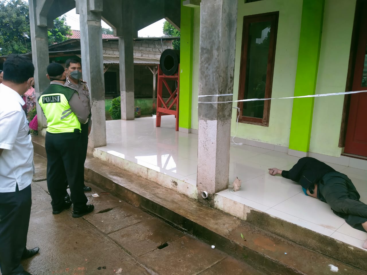 Geger, Ada Mayat Pria Di Pedurenan Bekasi