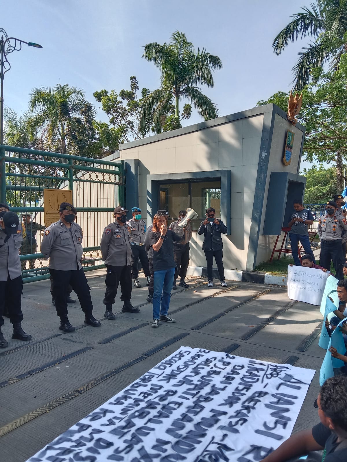 Kinerja Buruk, ARB Minta Pj Bupati Bekasi Evaluasi Pejabat Disdik