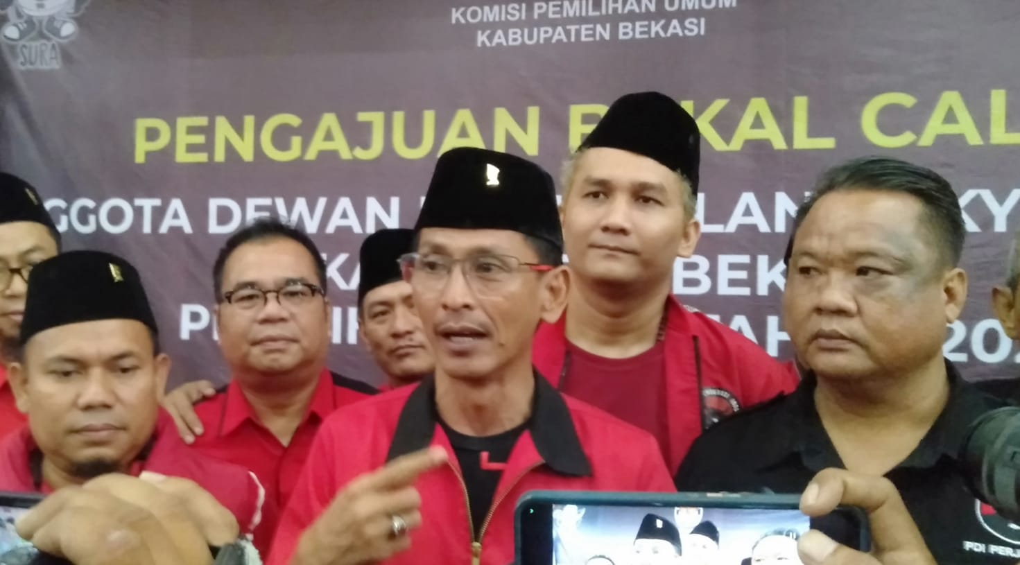 PDI Perjuangan Kabupaten Bekasi Ajukan 55 Caleg Ke KPU