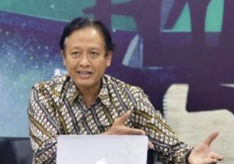 STARLINK “BERBAHAYA” BAGI INDONESIA