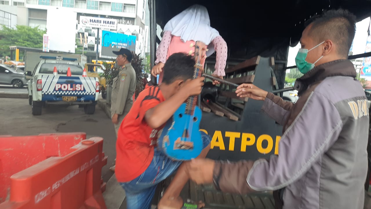 Satpol PP Kota Bekasi Tertibkan PPKS