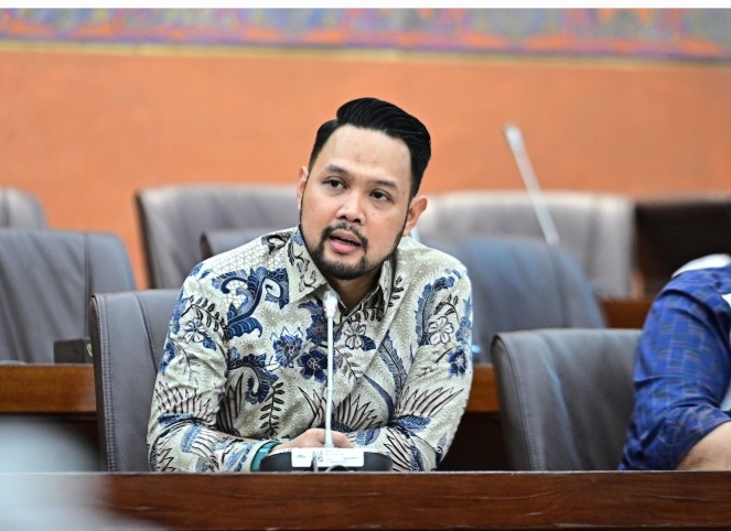 Anggota DPR RI Dorong Investigasi Soal Dugaan Air Kemasan dari Sumur Bor