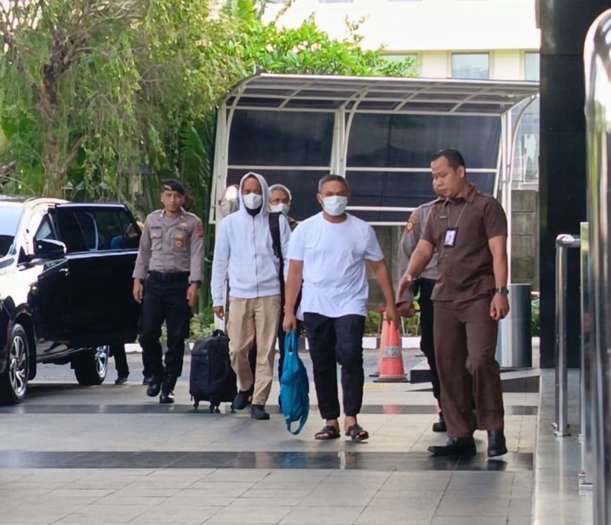 Gubernur Riau Tiba di Jakarta Setelah Terjaring OTT KPK