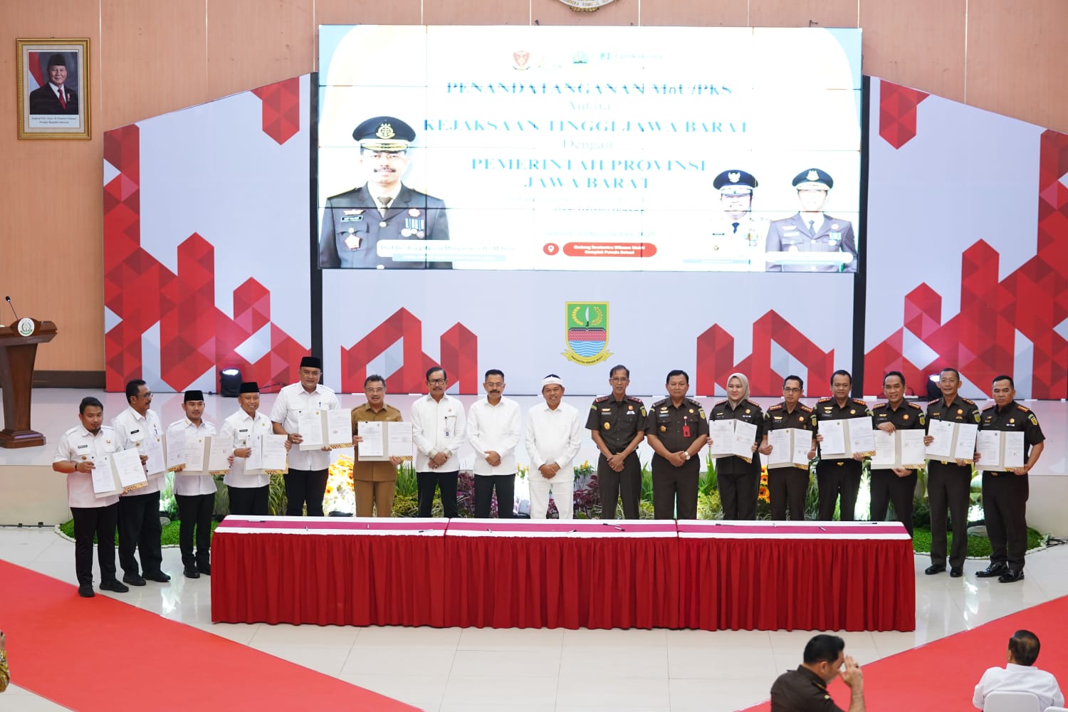 Kejari dan Pemkot Bekasi Teken MoU Persiapan Penerapan Pidana Kerja Sosial