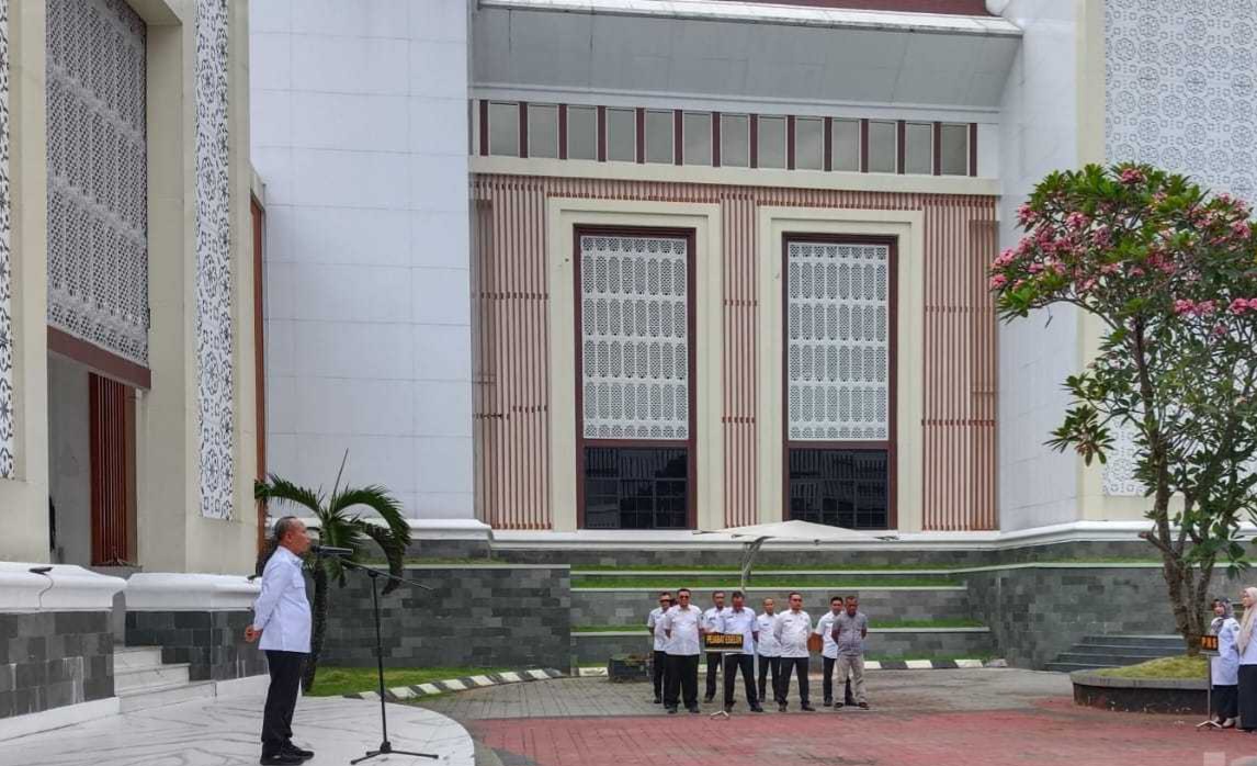 Pimpin Apel Perdana, Subhan Ingatkan Tugas dan Fungsi Pegawai Sekretariat DPRD