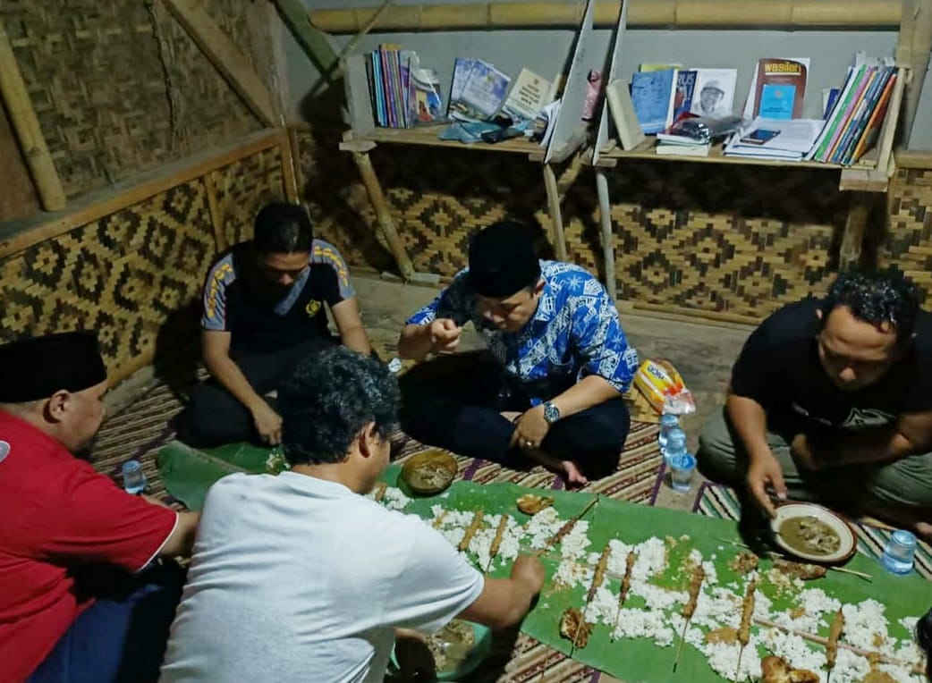 Silaturahmi Lintas Sektoral, Direktur PCI Ngajak Makan Nasi Liwet