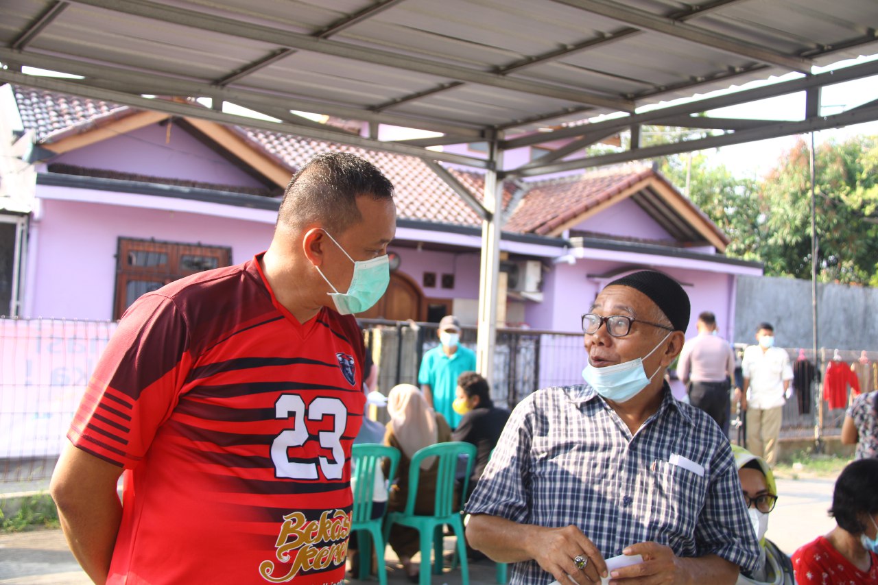 Warga Takut Di Vaksin Tri Adhianto Berikan Edukasi Manfaat Vaksin