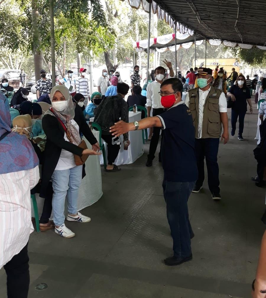 Vaksinasi Bersama Golkar Kota Bekasi Tembus 3000 Peserta