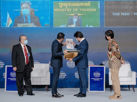 Sandiaga Uno Pimpin Minister Talk di Global Tourism Forum 2021