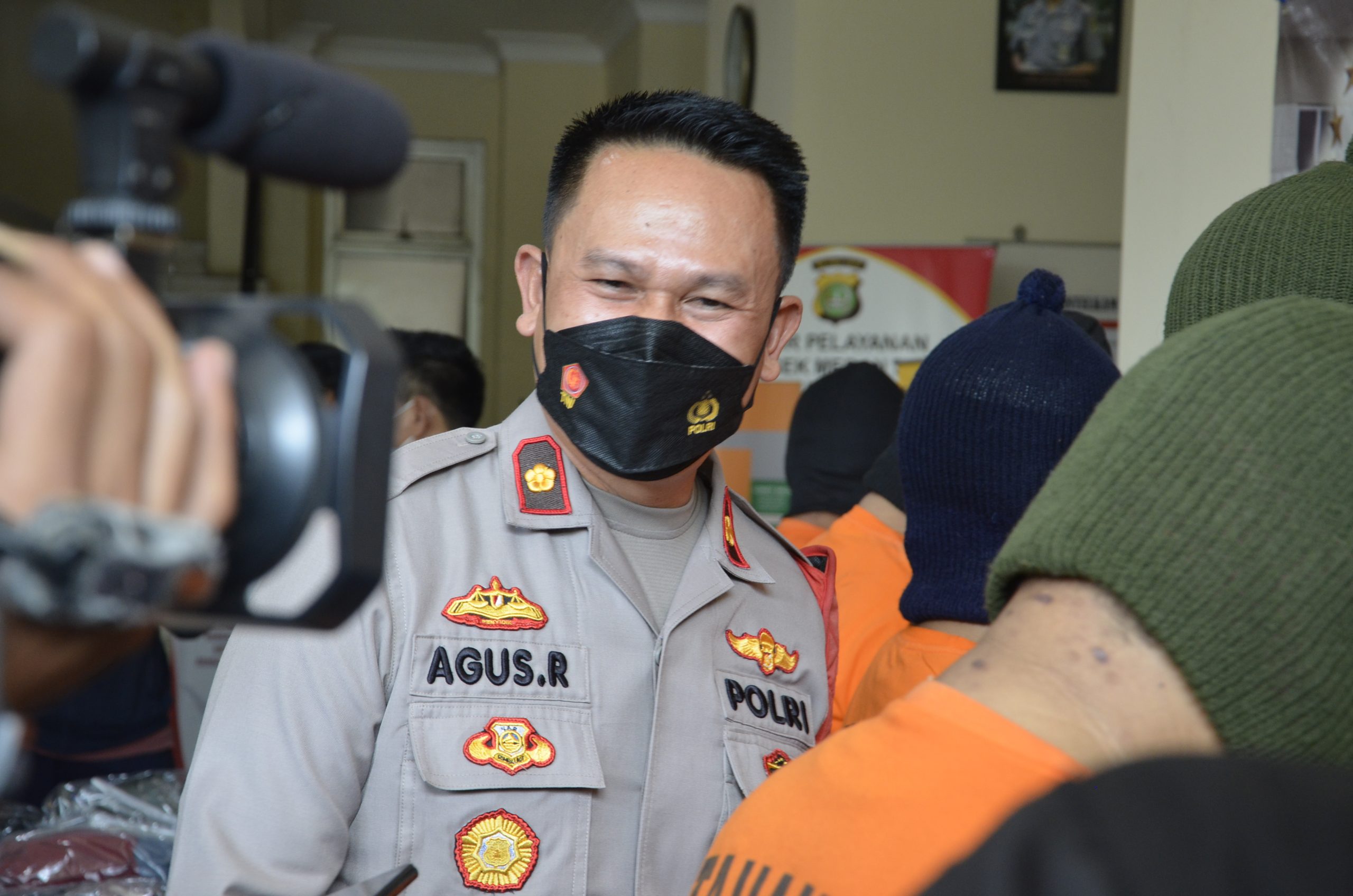 Keroyok Keluarga Korban Masalah Hutang, 6 Orang Diamankan Polisi