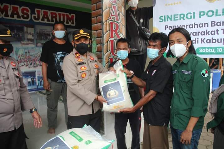 Polres Lebak bersama Leppami PB salurkan Bantuan Beras untuk Korban Banjir