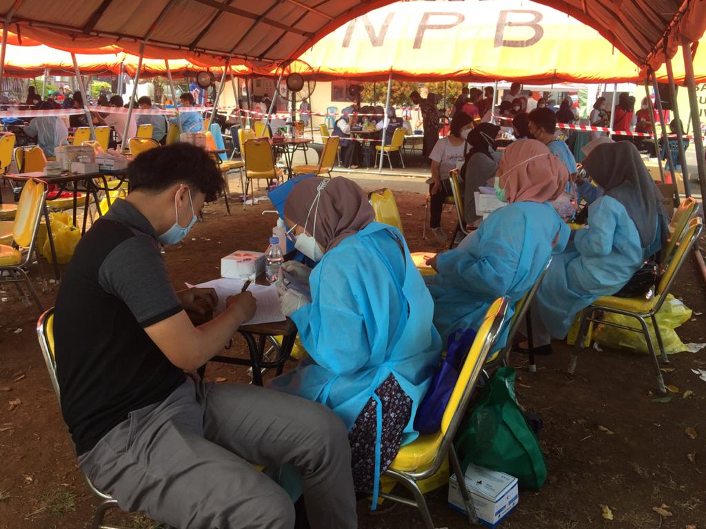 Gabungan Organisasi Wanita (GOW) Kota Bekasi Dukung PMI Gelar Gebyar Vaksin Astrazeneca