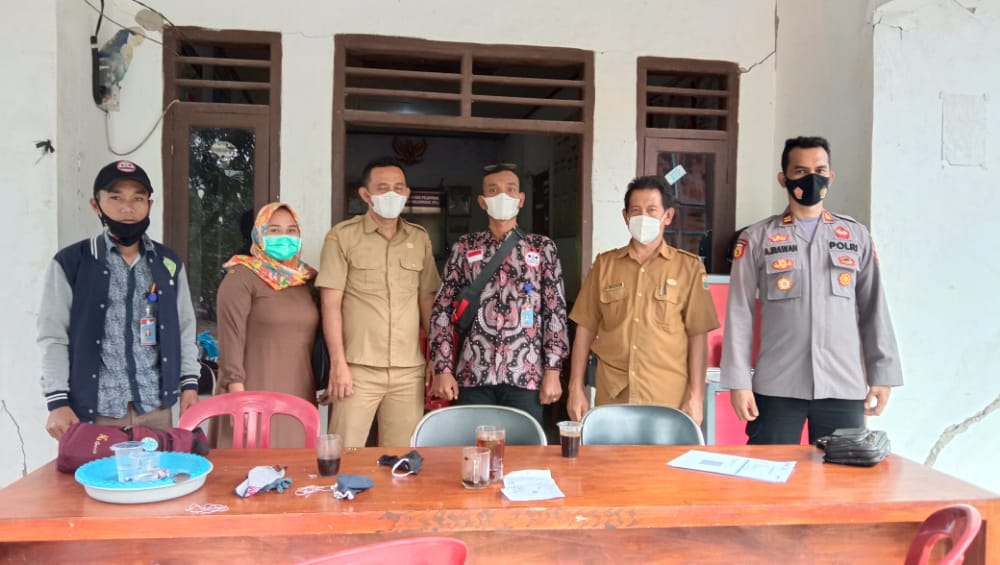 Berkolaborasi, Polsek Muncang dan Ormas Jarum Gelar Vaksinasi