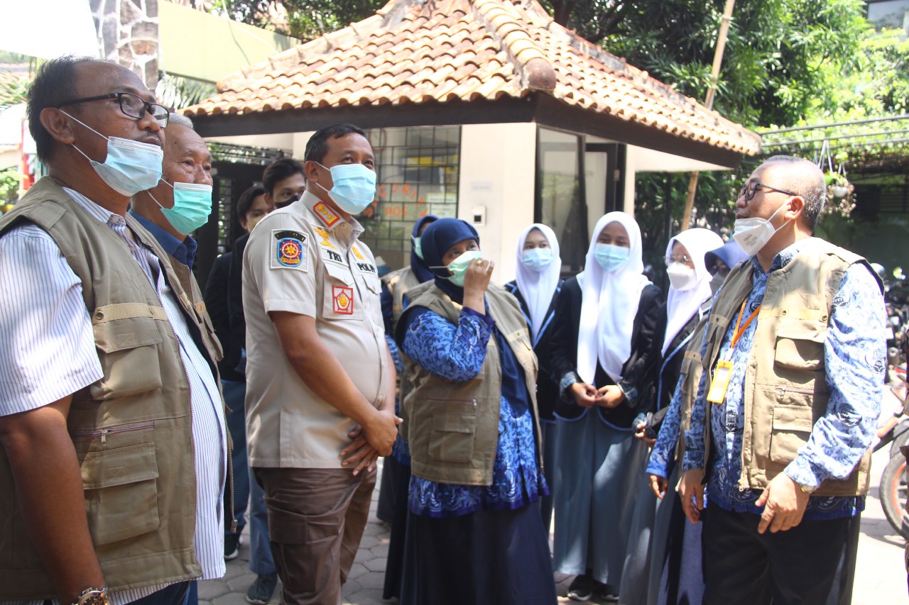 Wakil Wali Kota Bekasi Monitoring Kesiapan Sekolah Untuk Melakukan PTM Pembelajaran Tatap Muka