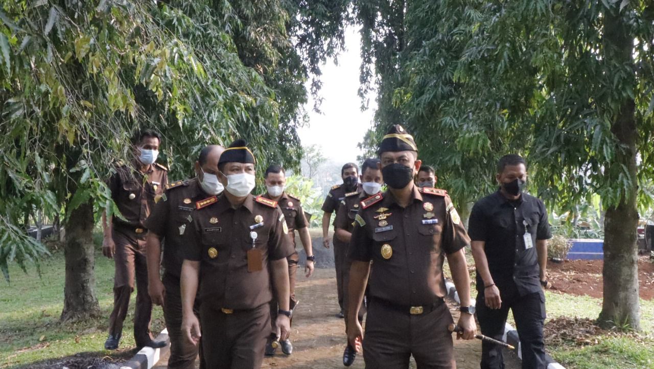 Kajati Jabar Lakukan Kunjungan Kerja ke Kejari Cibinong