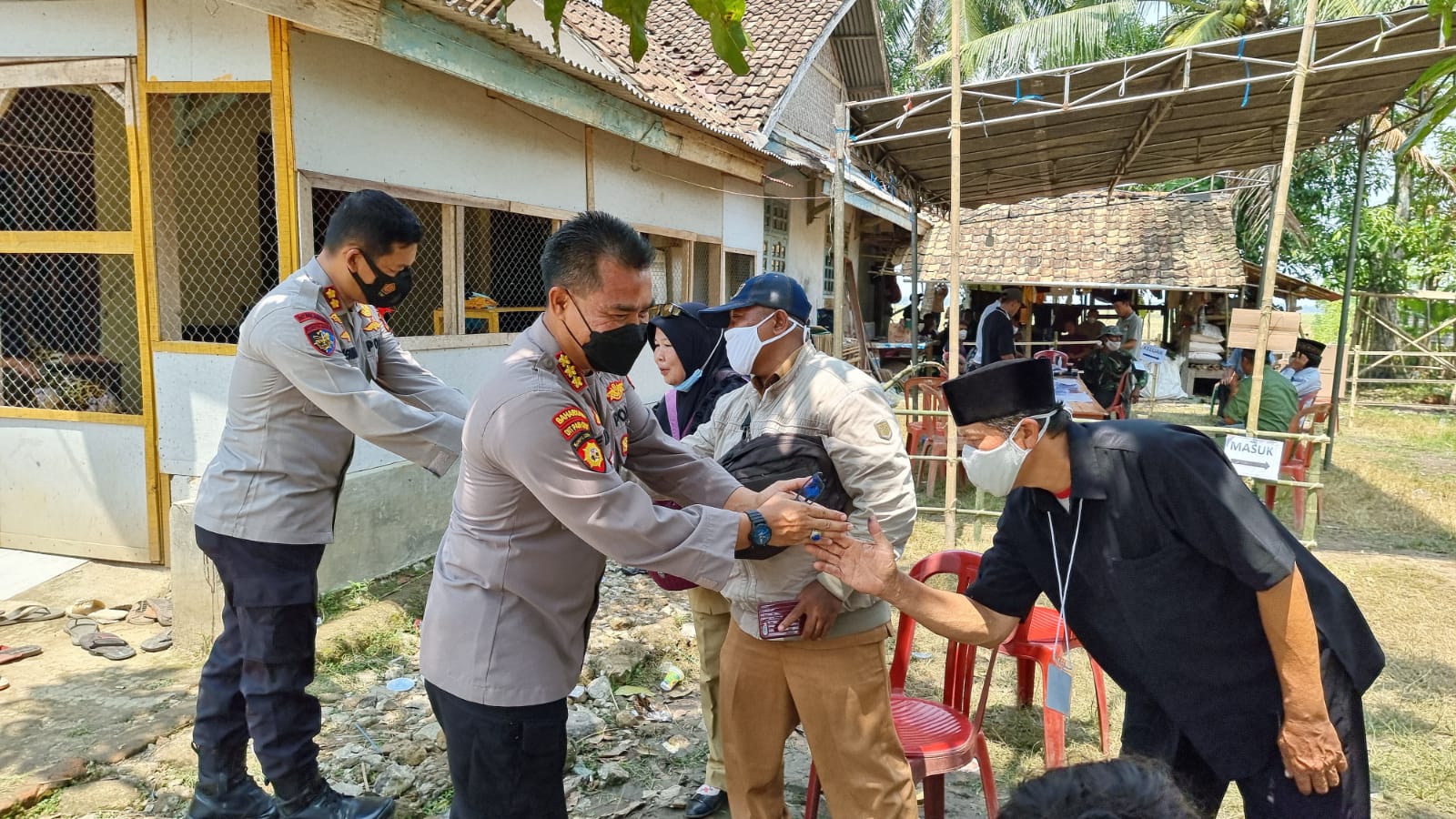 Dirpamobvit Polda Banten Cek TPS yang Berada di Wilayah Hukum Polsek Patia