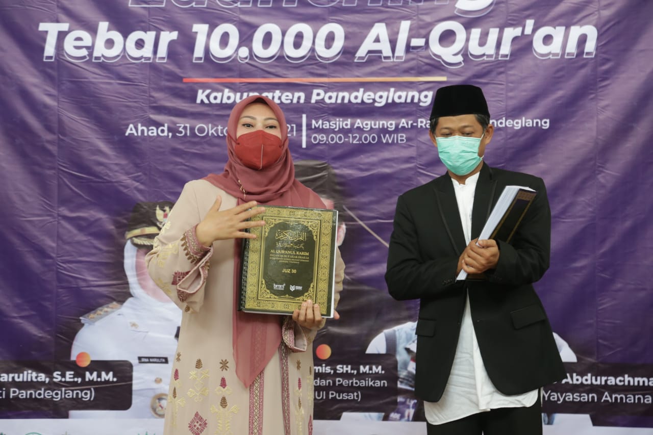 Tebar 10.000 Ribu Al-Qur’an Gagasan Terbaik Ditengah Degradasi Moral