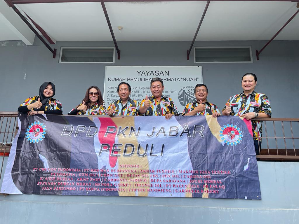 DPD PKN Jabar Peduli Kembali Bagikan 2 Ton Beras Kepada Panti Asuhan/Jompo