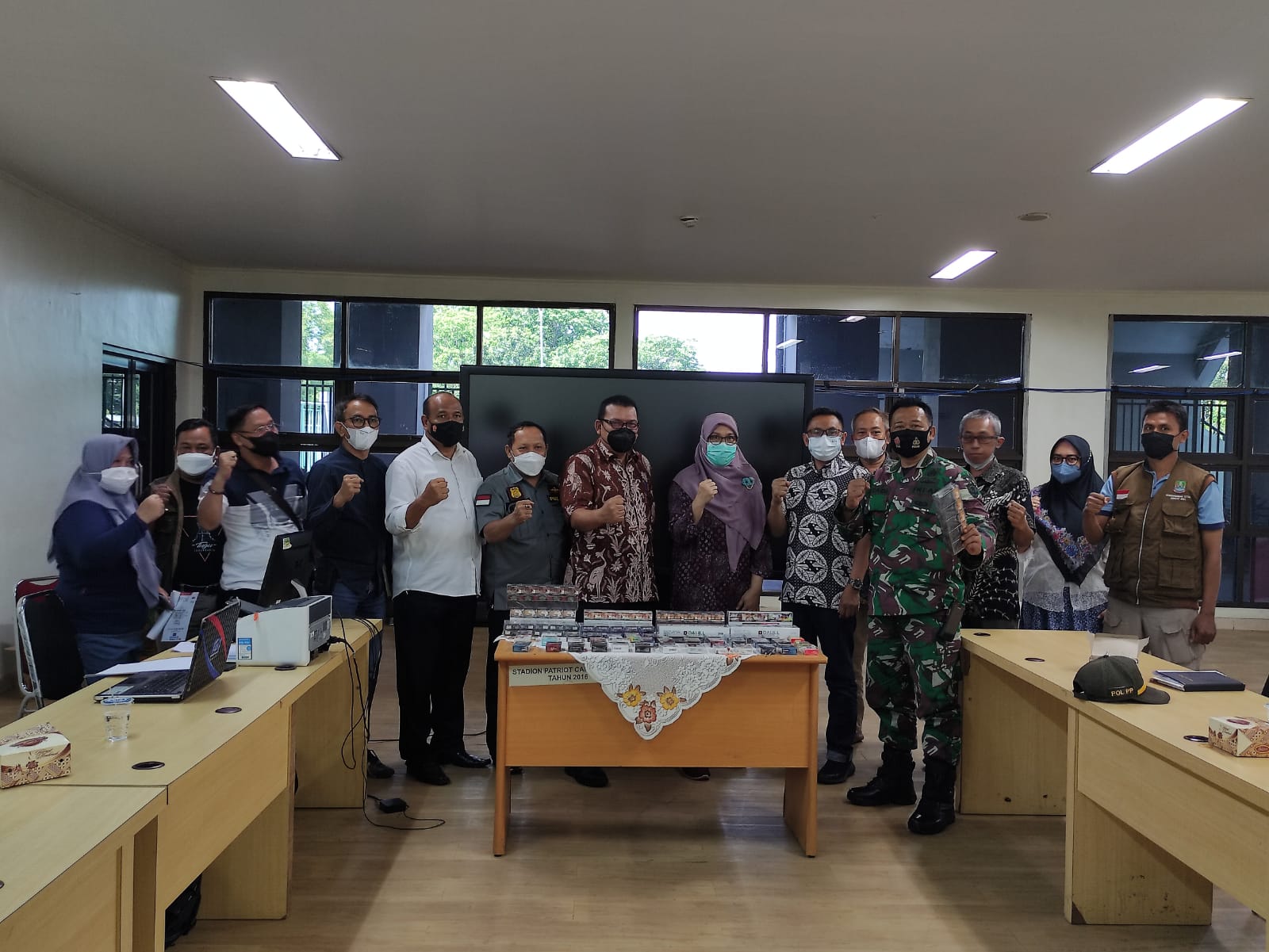 Stop Rokok Ilegal, Pemkot Bekasi bersama Ditjen Bea Cukai Lakukan Operasi Gabungan DBHCT