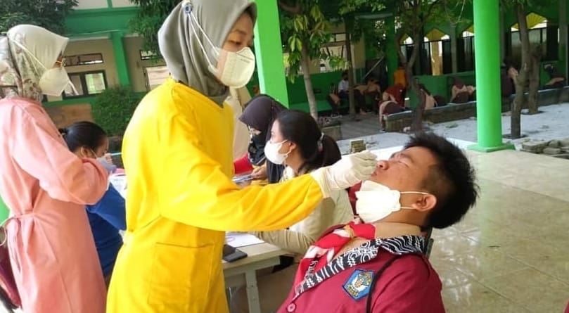Smpn5 Kota Bekasi Jalankan PCR Test Guna Evaluasi Jalannya Pembelajaran Tatap Muka Terbatas