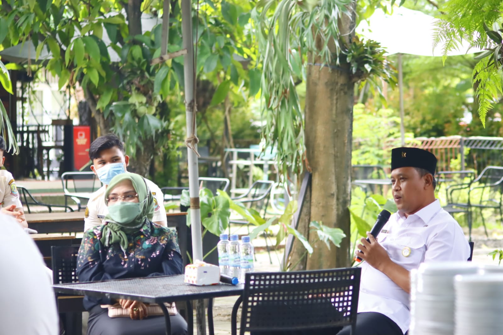 Tri Adhianto Penuhi Janji Makan Bersama 28 Paskibra Terbaik Kota Bekasi