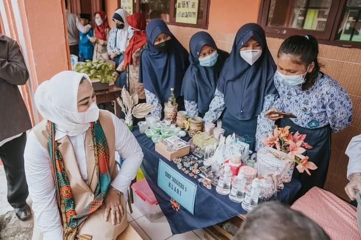 Bupati Karawang Buka Kompetisi Scienpreneur IPA Tingkat SLTP