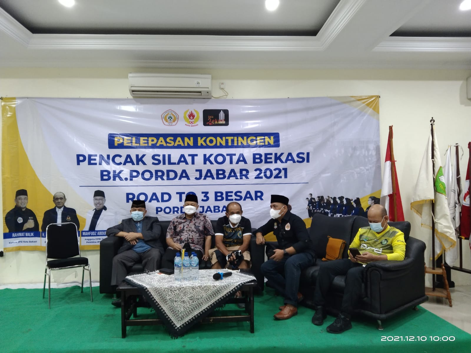 Anggota DPRRI Lepas Kontingen Pencak Silat Kota Bekasi BK. Porda Jabar 2021