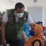 Plt Wali Kota Bekasi Tinjau Proses Vaksinasi di Alun-alun
