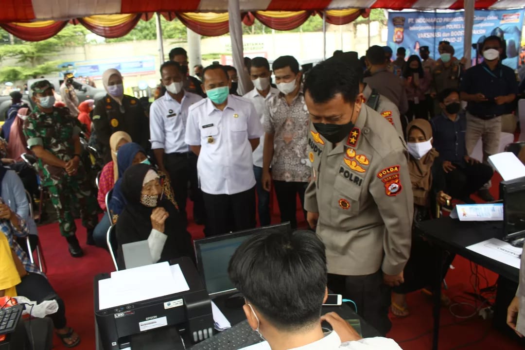 Kapolda Banten, Wabup Lebak Hadiri Vaksinasi Serentak