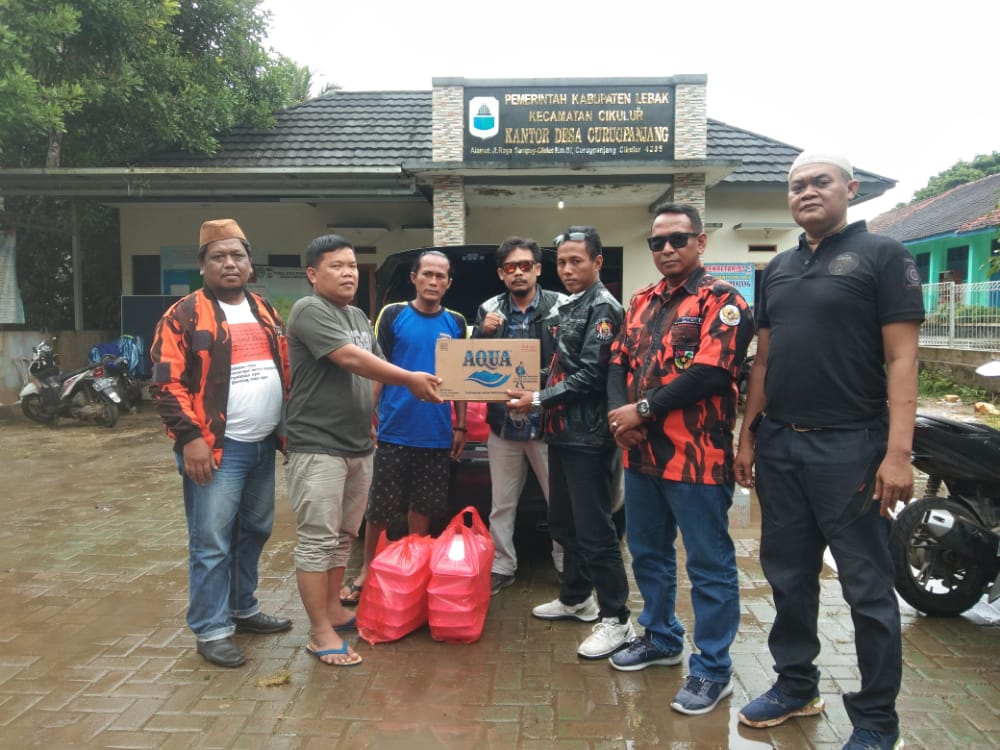 MPC Pemuda Pancasila Lebak Bantu Korban Pergerakan Tanah