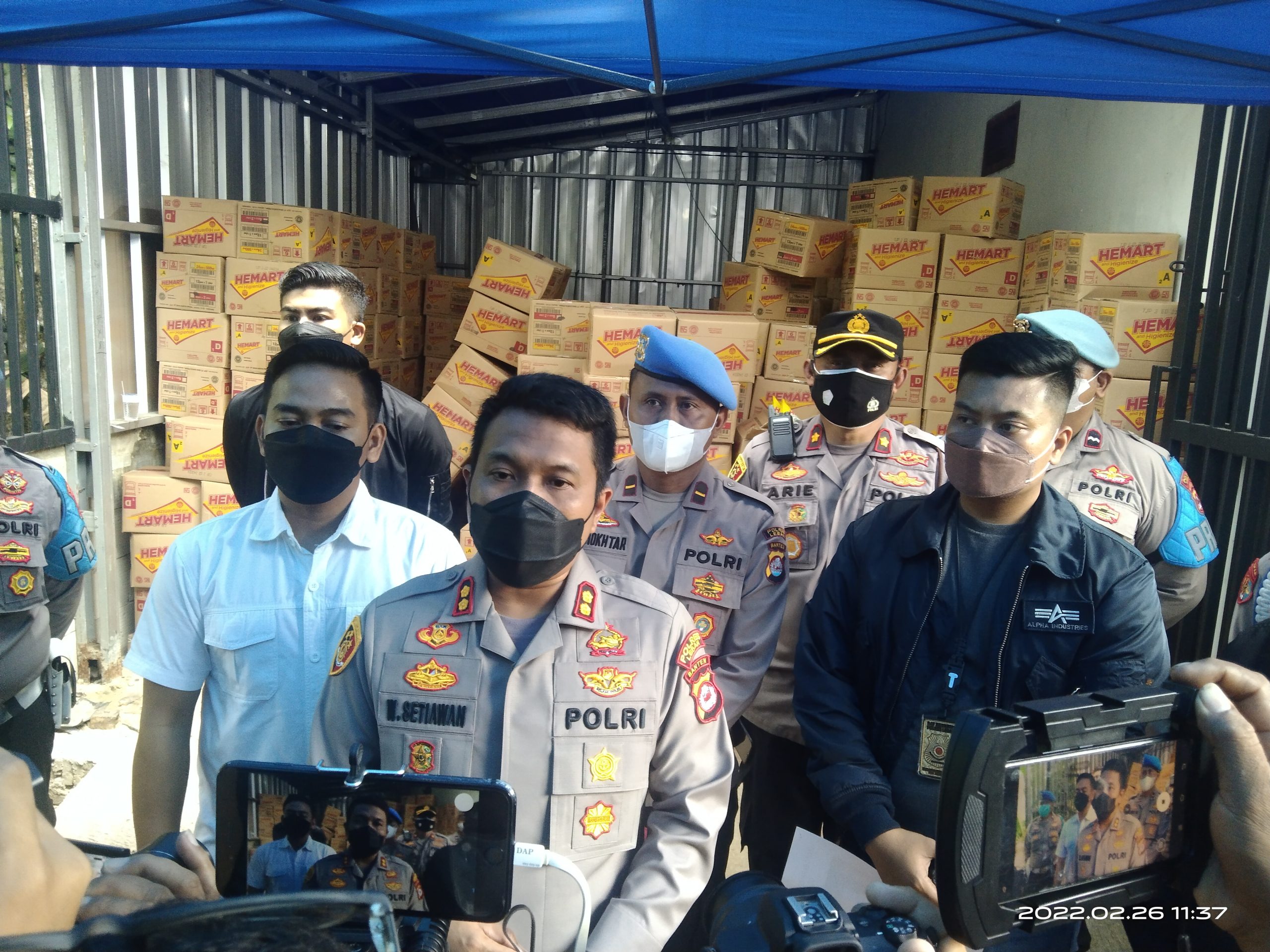 Polisi Temukan 24 Ton Minyak Goreng di Rumah Warga