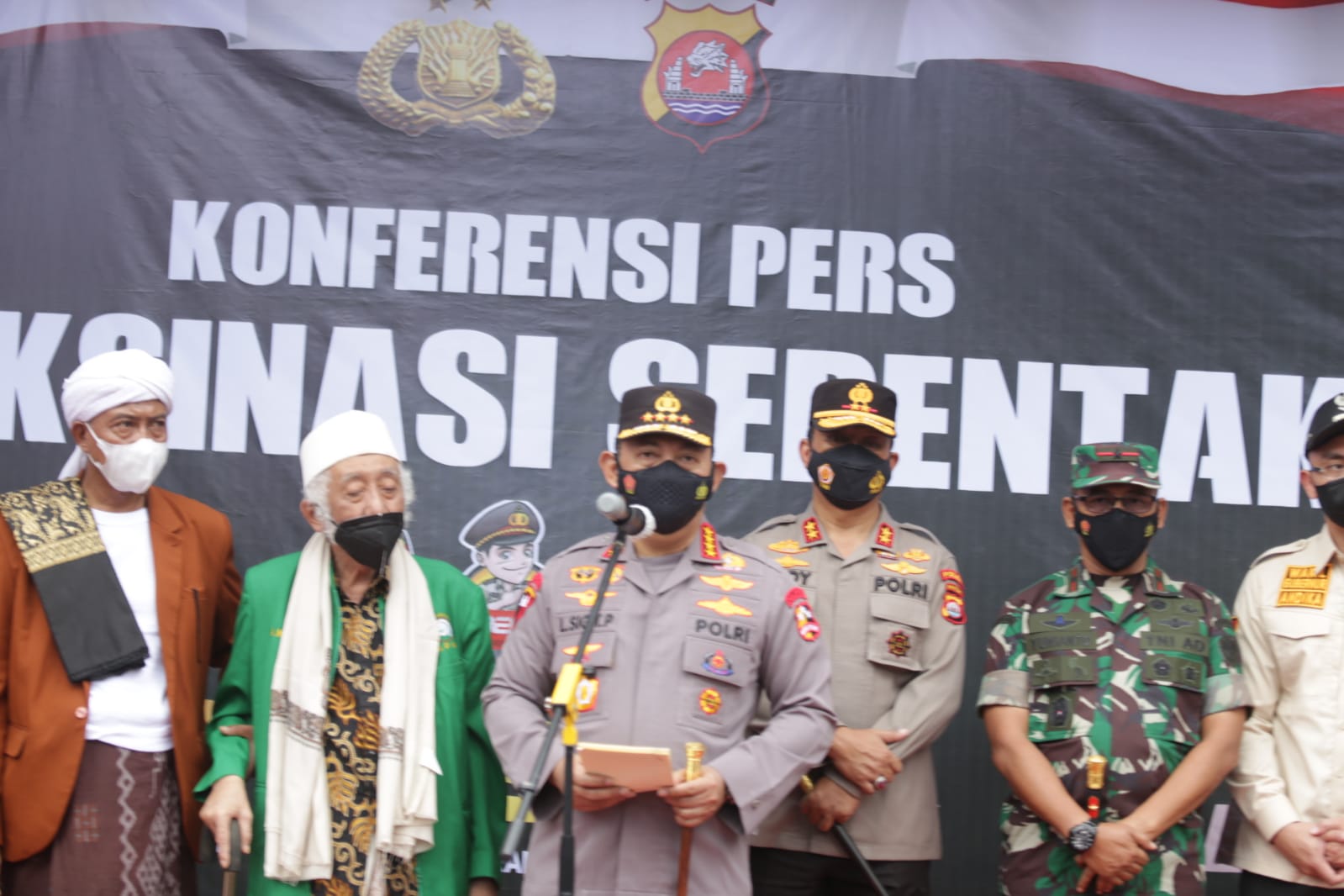 Dampingi Kapolri, Bupati Irna: Vaksinasi Di Pandeglang Gencar Dilakukan