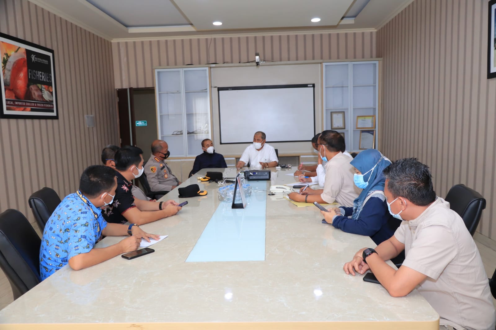 Kapolres Bersama Kadis Perindag dan Kadistanikan Tinjau pabrik Pt. Mikie Oleo, Gudang Minyak dan Gudang Daging