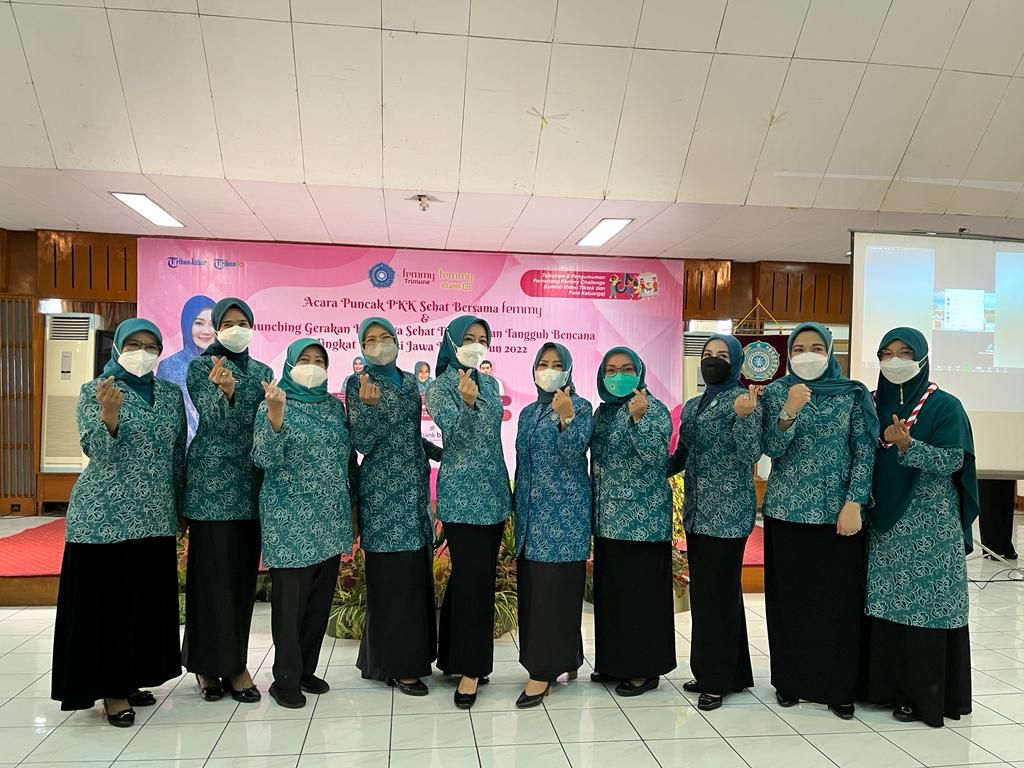 Plt Ketua TP PKK Hadiri Launching Gerakan Keluarga Sehat Tanggap dan Tangguh