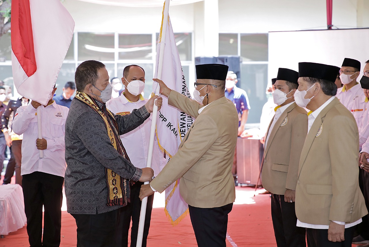 Pengukuhan Pengurus DPP IKAM Pagardewa Periode 2022-2027, Gubernur Arinal Ajak Para Pengurus Bersinergi dalam Pembangunan