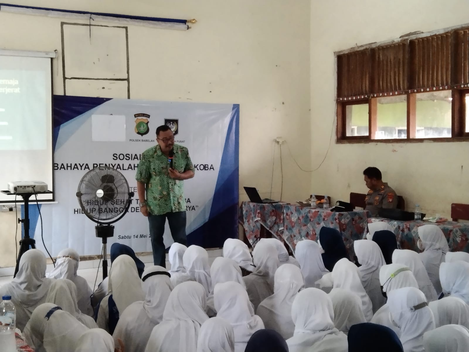 Polsek Babelan dan Ikatan Alumni SMAN 1 Bekasi (SMANSA), Mengadakan Penyuluhan Narkoba